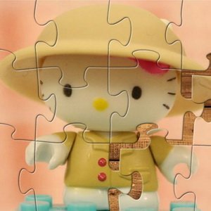 Hello Kitty Safari Style